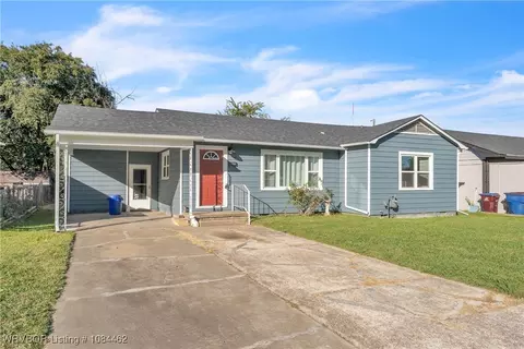Exterior - 3709 Marshall Dr, Fort Smith, AR 72904 photo 8 of 11