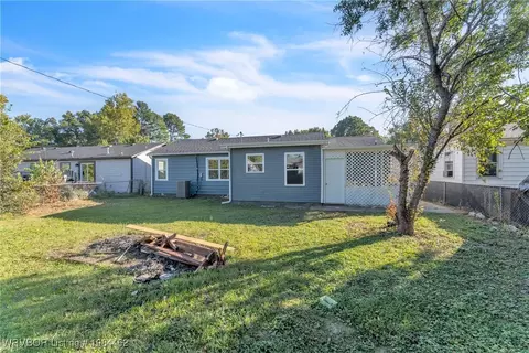 Exterior - 3709 Marshall Dr, Fort Smith, AR 72904 photo 6 of 11