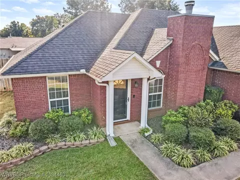 Exterior - 144 Juniper Dr, Greenwood, AR 72936 photo 2 of 3