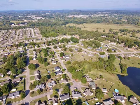 View/Area - 144 Juniper Dr, Greenwood, AR 72936 photo 2 of 5