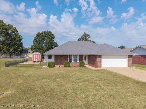 104 Commanche Loop, Roland, OK 74954 photo 3