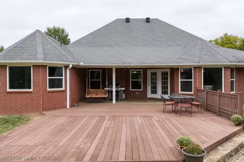 Exterior - 621 E Newberry Rd, Alma, AR 72921 photo 4 of 4