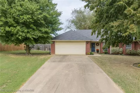 2212 Cordova Ter, Greenwood, AR 72936