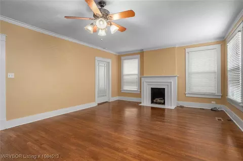 Living - 615 May Ave, Fort Smith, AR 72901 photo 1 of 6