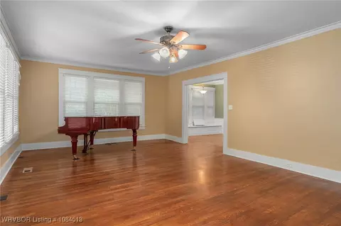 Living - 615 May Ave, Fort Smith, AR 72901 photo 6 of 6