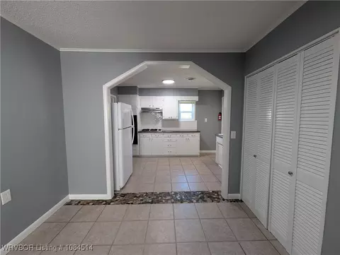 Entry Way - 3315 Independence St, Fort Smith, AR 72903 photo 1 of 5