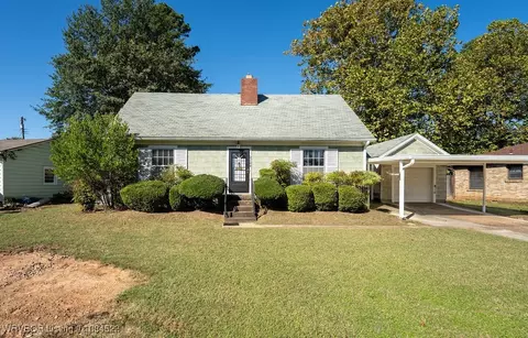 2104 Garner Ln, Fort Smith, AR 72901
