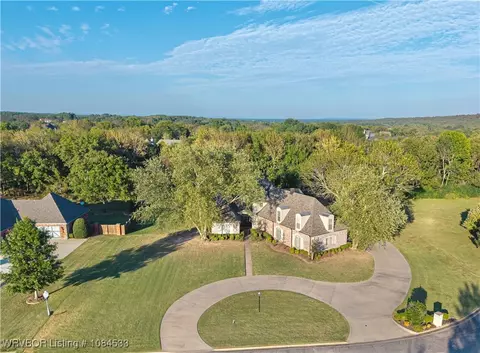11811 Deerfield Ct, Fort Smith, AR 72916 photo 2