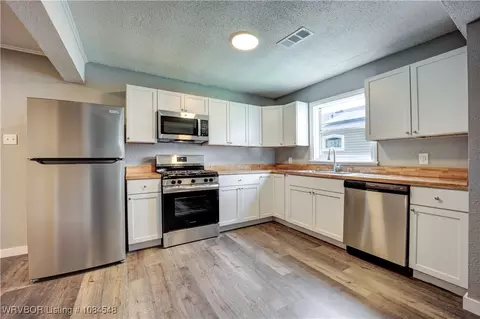 Kitchen - 3425 Santa Fe St, Fort Smith, AR 72904 photo 1 of 1