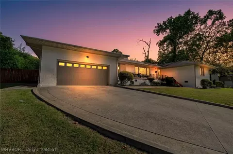 1224 N 56th Ter, Fort Smith, AR 72904