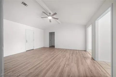 Living - 3405 Price Cir, Fort Smith, AR 72904 photo 4 of 4