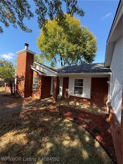 9100 Brooken Oaks, Fort Smith, AR 72908 photo 2
