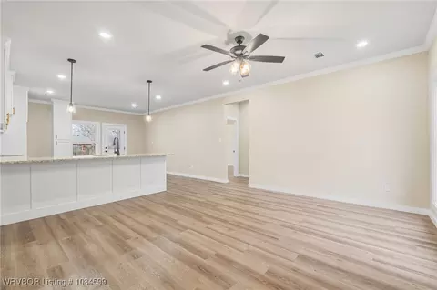 Living - 3115 Spradling Ave, Fort Smith, AR 72904 photo 5 of 5