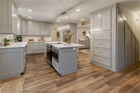 Kitchen - 5715 Enid St, Fort Smith, AR 72903 photo 2 of 5