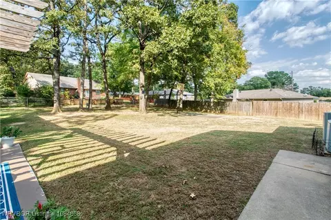 Exterior - 5715 Enid St, Fort Smith, AR 72903 photo 5 of 16