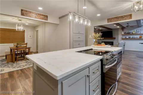 Kitchen - 5715 Enid St, Fort Smith, AR 72903 photo 3 of 5