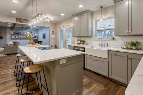 Kitchen - 5715 Enid St, Fort Smith, AR 72903 photo 4 of 5