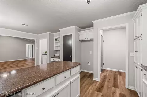 6315 Gary Ln, Fort Smith, AR 72903 photo 12