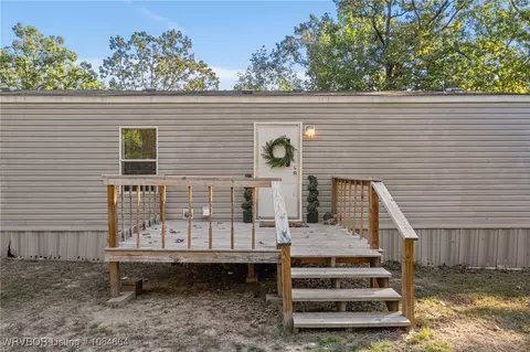 8615 Rock Creek Rd, Mulberry, AR 72947