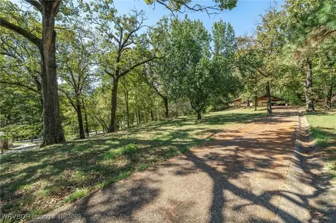 Exterior - 2715 Dallas St, Fort Smith, AR 72901 photo 12 of 19