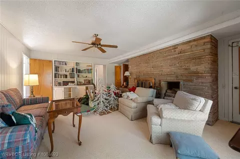 Living - 2715 Dallas St, Fort Smith, AR 72901 photo 4 of 4