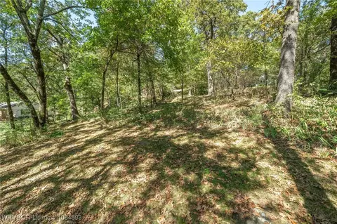 Exterior - 2715 Dallas St, Fort Smith, AR 72901 photo 15 of 19