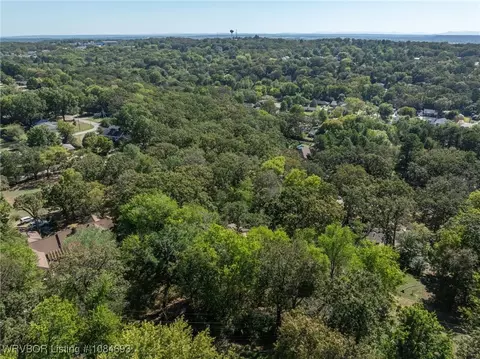 View/Area - 2715 Dallas St, Fort Smith, AR 72901 photo 5 of 7
