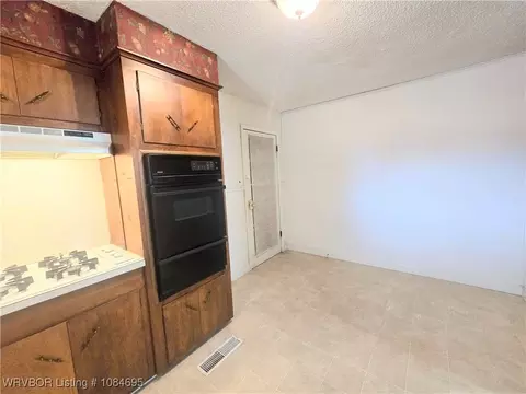 Kitchen - 6115 S 10th St, Fort Smith, AR 72908 photo 4 of 4