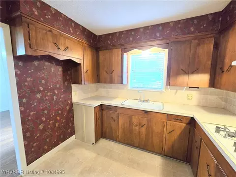 Kitchen - 6115 S 10th St, Fort Smith, AR 72908 photo 3 of 4