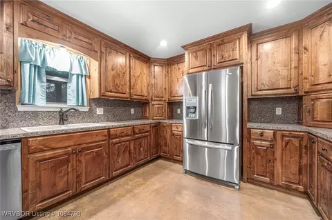 Kitchen - 22680 Smith Loop, Cameron, OK 74932 photo 4 of 6
