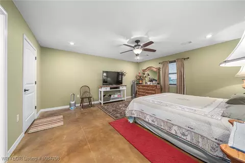 Bedroom - 22680 Smith Loop, Cameron, OK 74932 photo 3 of 10
