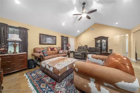 Entry Way - 22680 Smith Loop, Cameron, OK 74932 photo 1 of 5