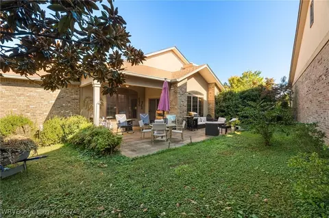 Exterior - 7002 Naples Way, Fort Smith, AR 72916 photo 4 of 5