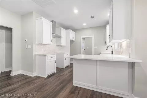 Entry Way - 919 Clifton Ct, Fort Smith, AR 72903 photo 1 of 7