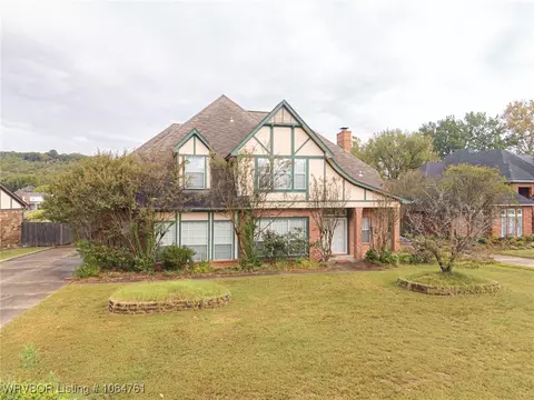 9005 Canterbury Cv, Fort Smith, AR 72903 photo 4