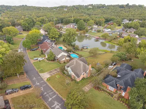 9005 Canterbury Cv, Fort Smith, AR 72903 photo 6
