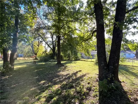 8000 Colony Ln, Fort Smith, AR 72908 photo 3