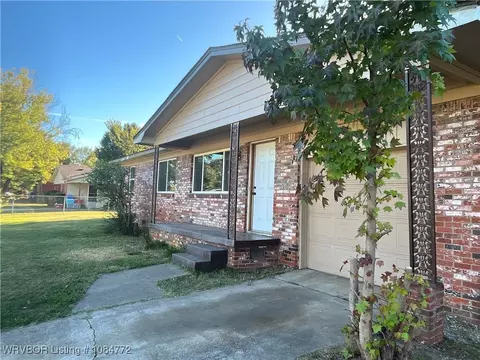 8000 Colony Ln, Fort Smith, AR 72908 photo 4
