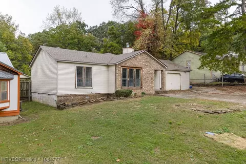 2013 S Z St, Fort Smith, AR 72901 photo 3