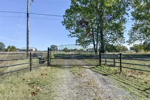 103891 State Hwy 64b, Muldrow, OK 74948