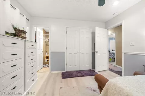 Bedroom - 1503 Bugscuffle Rd, Lavaca, AR 72941 photo 1 of 8