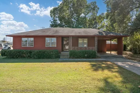 3016 S Q St, Fort Smith, AR 72901