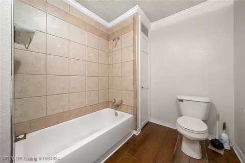 Bath - 2018 S U St, Fort Smith, AR 72901 photo 4 of 5
