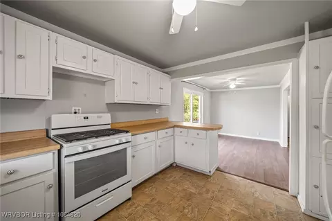 802 Church St, Barling, AR 72923 photo 12