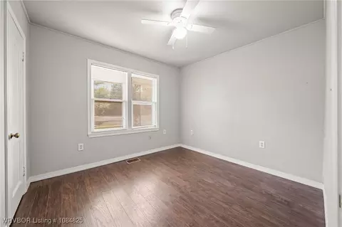 802 Church St, Barling, AR 72923 photo 17