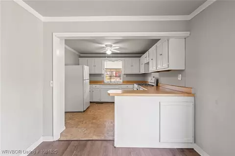 802 Church St, Barling, AR 72923 photo 8