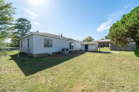 802 Church St, Barling, AR 72923 photo 31