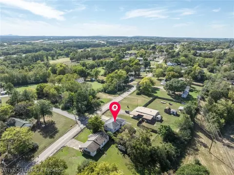 802 Church St, Barling, AR 72923 photo 28