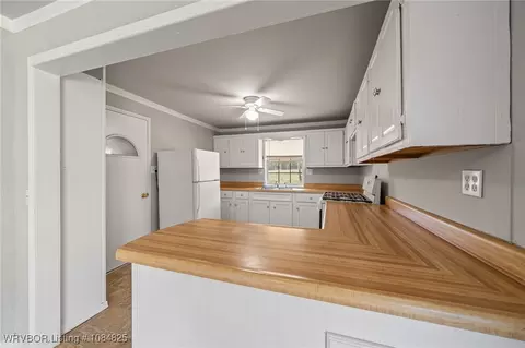 802 Church St, Barling, AR 72923 photo 9