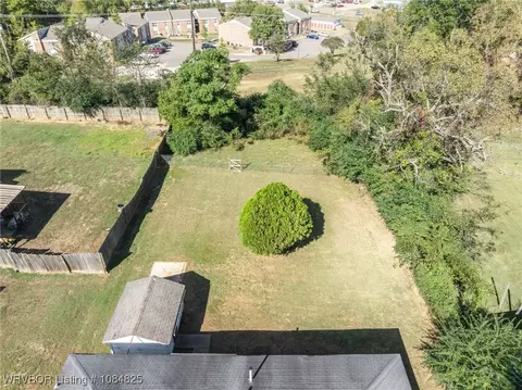 802 Church St, Barling, AR 72923 photo 34